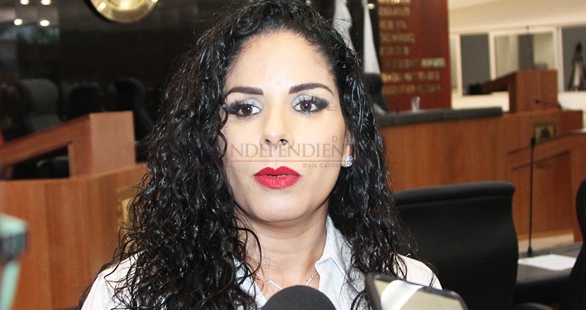 “Tenemos derecho a no renunciar al cargo público, si quisiéramos reelección”: Perla Flores