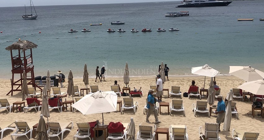 Hoteleros descartan que aumento en contagios en Los Cabos se deba a la llegada de turistas