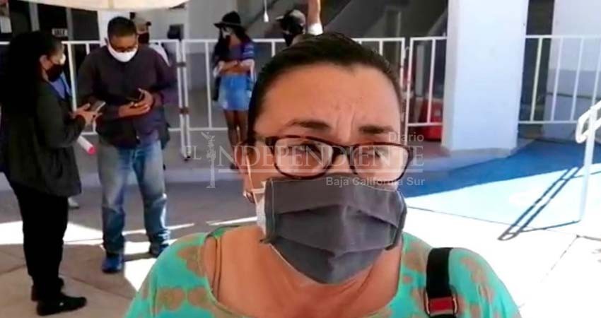 Protestan contra el Ayto locatarios del Mercado Orgánico por dejarlos sin trabajo
