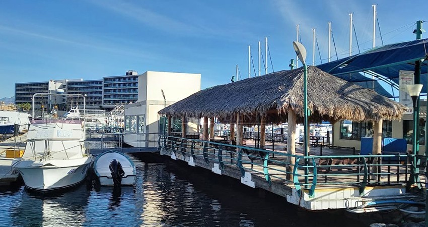 Mal clima impide actividades de turismo náutico en Cabo San Lucas Mal clima impide actividades de turismo náutico en Cabo San Lucas