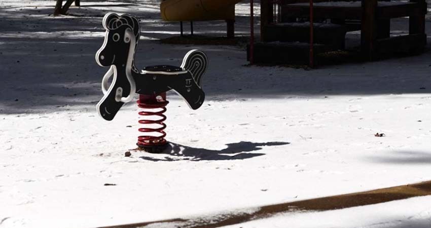 Mujer exige 100 mdd a eléctricas de Texas por hijo que murió congelado