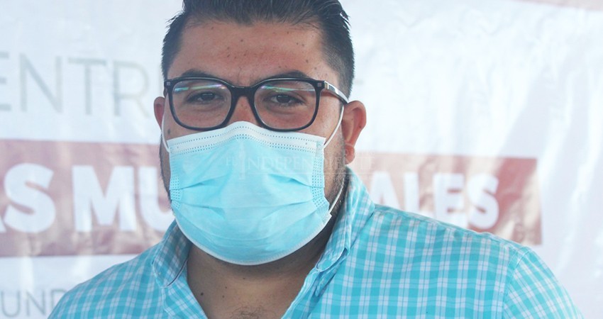 Las escuelas públicas deberían replicar el ejemplo de las privadas y brindar descuentos: Regidor