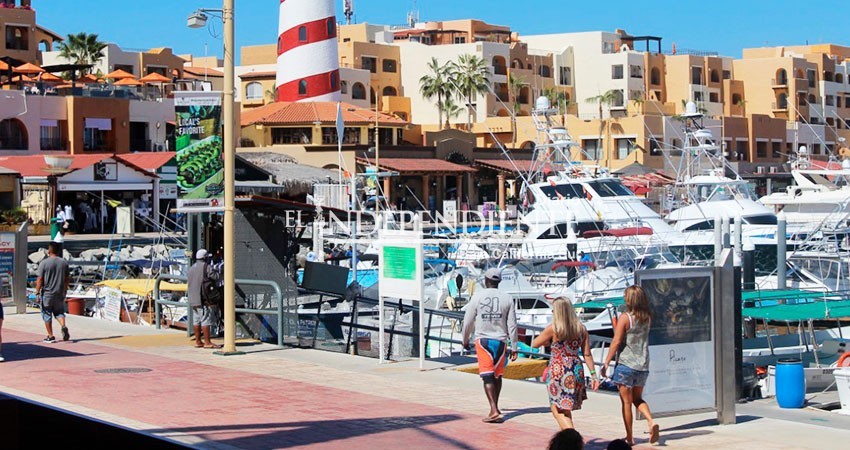 Turistas que dan positivo a prueba Covid no permanecen más de tres días en cuarentena