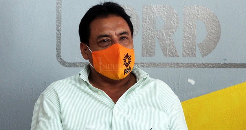 Líder del PRD BCS impone a familiares en espacios electorales privilegiados