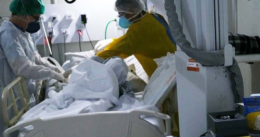 OPS advierte sobre 'terrible' alza de contagios covid en Brasil OPS advierte sobre 'terrible' alza de contagios covid en Brasil