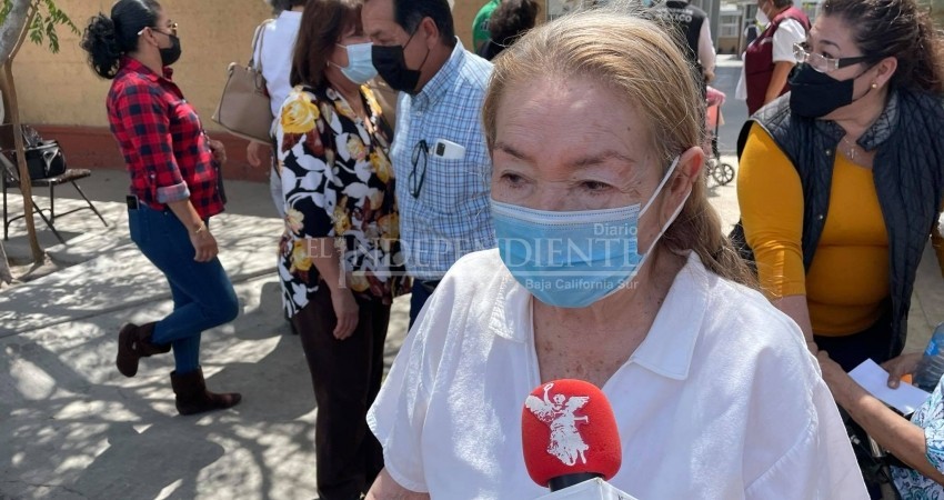 Concluyen primera jornada de vacunación contra Covid19 en zona urbana de La Paz  Concluyen primera jornada de vacunación contra Covid19 en zona urbana de La Paz