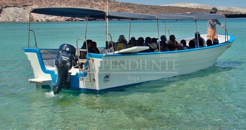 “No somos taxis acuáticos, somos el alma del turismo en La Paz": Prestadores de servicios