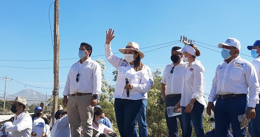 Pide Lupita Saldaña a ciudadanos que revisen las planillas de los candidatos antes de votar
