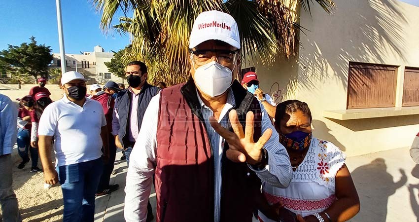 La hija de la regidora Román fue propuesta por mí: Óscar Leggs La hija de la regidora Román fue propuesta por mí: Óscar Leggs