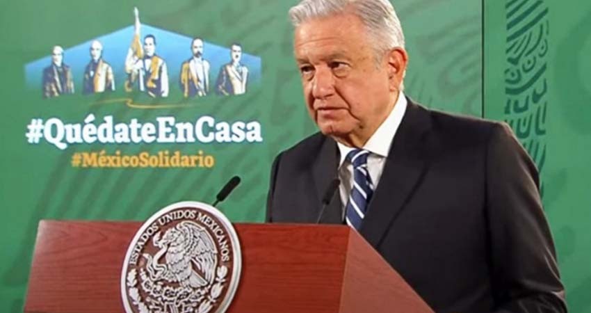 Pide López Obrador a médicos privados esperar su turno para vacuna