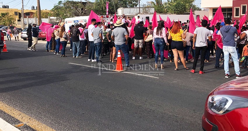 Partidos políticos deben cuidar la salud de sus simpatizantes y no permitir mítines Partidos políticos deben cuidar la salud de sus simpatizantes y no permitir mítines