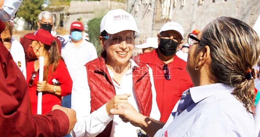 Que la gente evalúe el desempeño de candidatas y candidatos en cargos públicos anteriores, pide Milena Quiroga