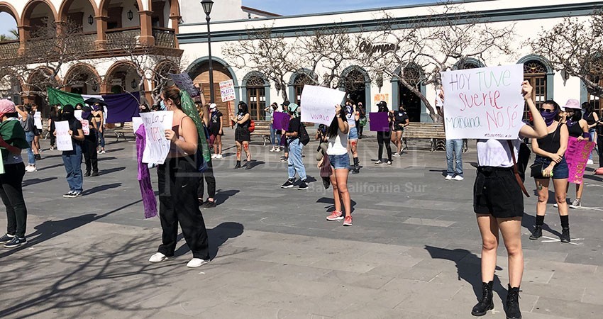 Colectivas feministas piden a partidos y candidatos no politizar el feminismo Colectivas feministas piden a partidos y candidatos no politizar el feminismo