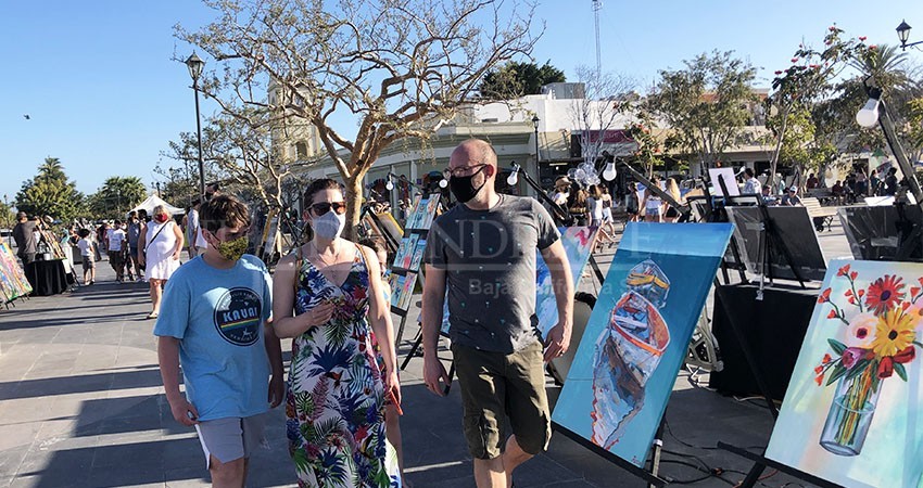 EE. UU. pide a sus ciudadanos no visitar México debido al crimen y al Covid EE. UU. pide a sus ciudadanos no visitar México debido al crimen y al Covid