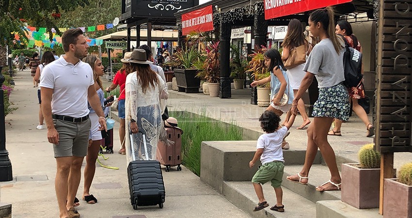 EE. UU. flexibiliza el uso de cubrebocas: ya no es obligatorio en personas vacunadas EE. UU. flexibiliza el uso de cubrebocas: ya no es obligatorio en personas vacunadas