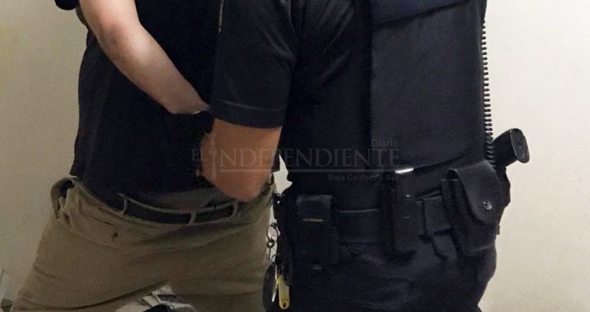 Mujer reporta a su hijo por agredirla físicamente