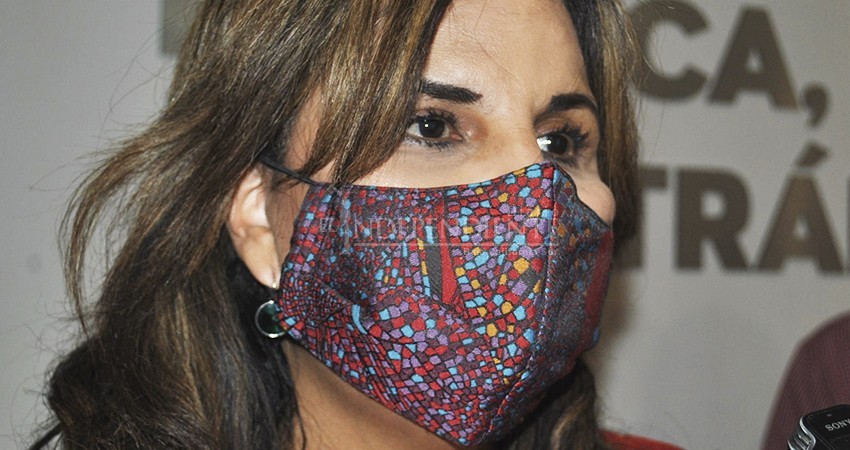 Los Cabos no puede volver a paralizarse, advierte alcaldesa tras retroceso en semáforo sanitario