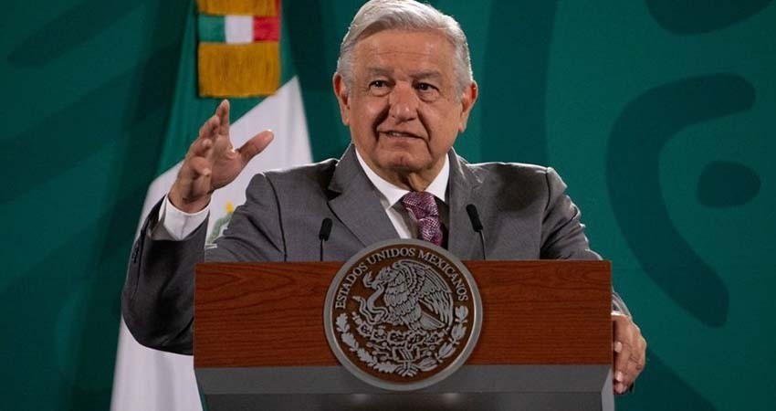 López Obrador llama a ministros a "limpiar el Poder Judicial" López Obrador llama a ministros a "limpiar el Poder Judicial"