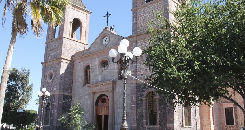 Cerrarán los 300 templos de la Diócesis de La Paz Cerrarán los 300 templos de la Diócesis de La Paz