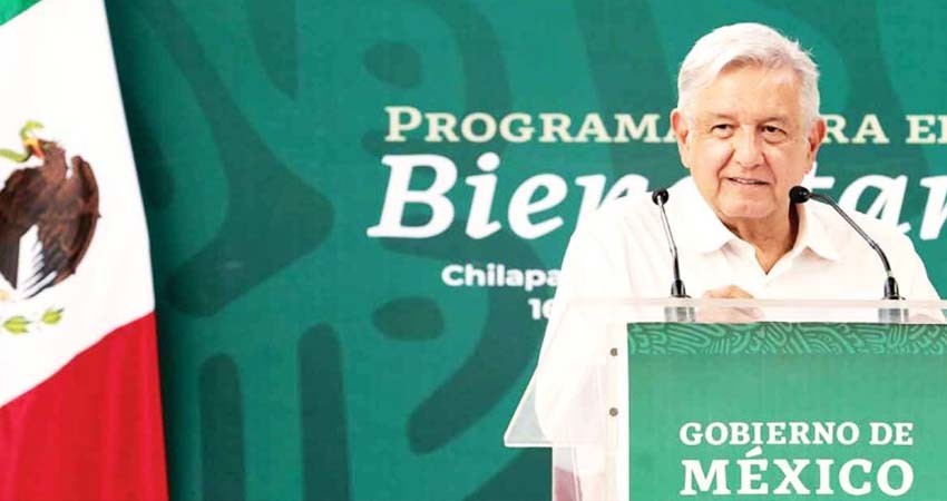 López Obrador critica apoyos a corruptos; no opinará respecto a consulta popular
