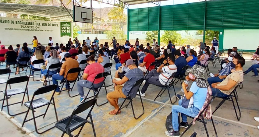 El 65% de la población mayor de 18 años en Los Cabos se ha vacunado El 65% de la población mayor de 18 años en Los Cabos se ha vacunado