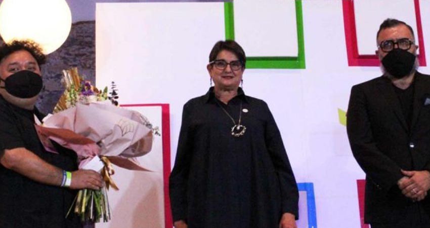 ‘¿Un premio a mí?’; triunfa la ‘tozudez de mula’ de Bef