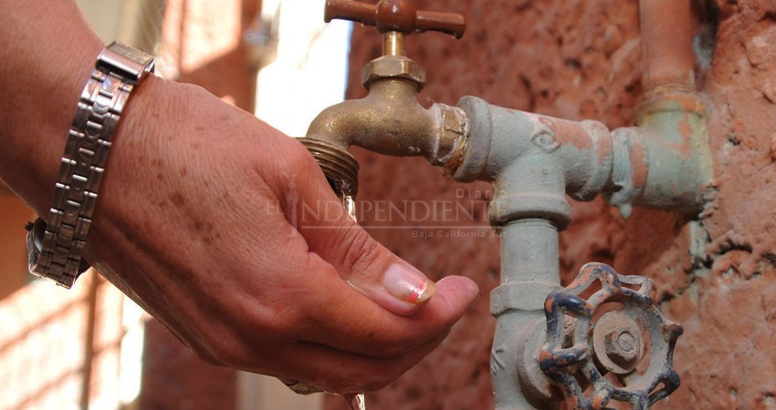 Deben ser revisadas las concesiones  de agua otorgadas por CONAGUA: Senadora Saldaña