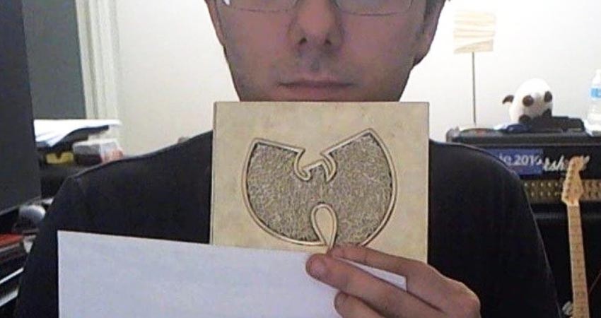 Gobierno de EU vende el disco 'más caro del mundo', decomisado a criminal