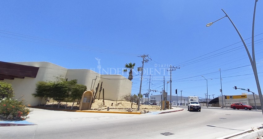 Mal trazados y muy peligrosos, cruces de Carretera a Todos Santos