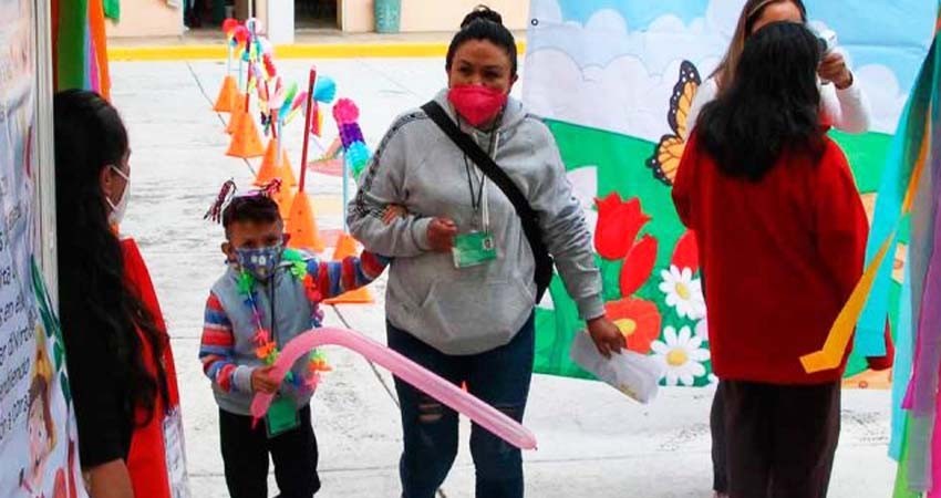 Papás firmarán carta responsiva para el regreso a clases