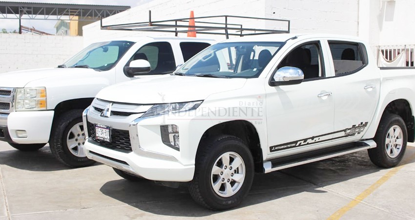 Entrega Rubén Muñoz parque vehicular al OOMSAPAS La Paz