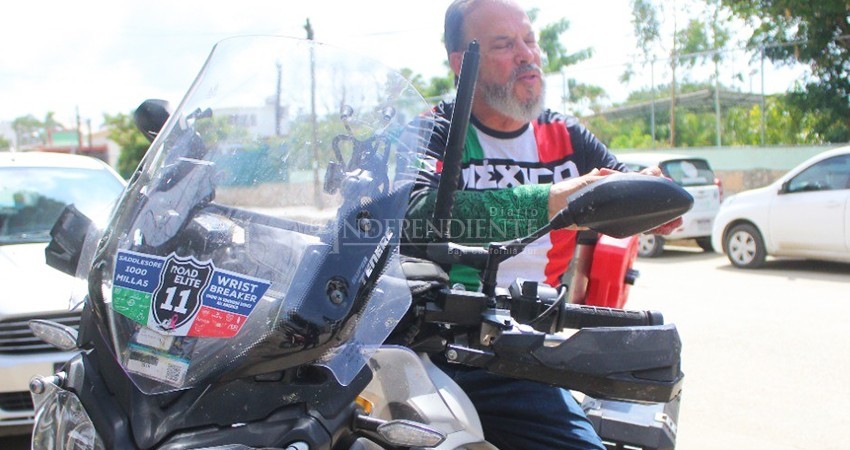 Motociclista inicia travesía por los 132 pueblos mágicos de México, partirá de CSL