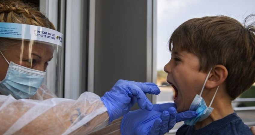 Lanza Israel campaña de test covid en niños para estudiar anticuerpos