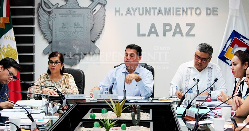 “Las auditorías no las hacen ellos”: Quiroga contratará exfuncionarios de Muñoz “Las auditorías no las hacen ellos”: Quiroga contratará exfuncionarios de Muñoz