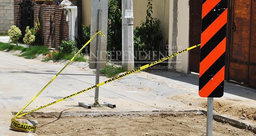 Deben pasar hasta 5 meses para que calles dañadas por OOMSAPAS sean rehabilitadas