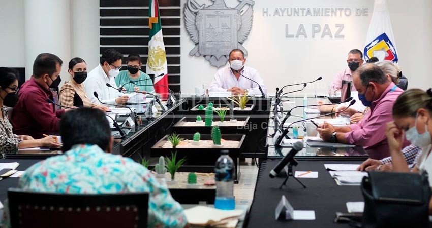 Cabildo La Paz acuerda cancelar obras para pagar deuda con la banca privada Cabildo La Paz acuerda cancelar obras para pagar deuda con la banca privada