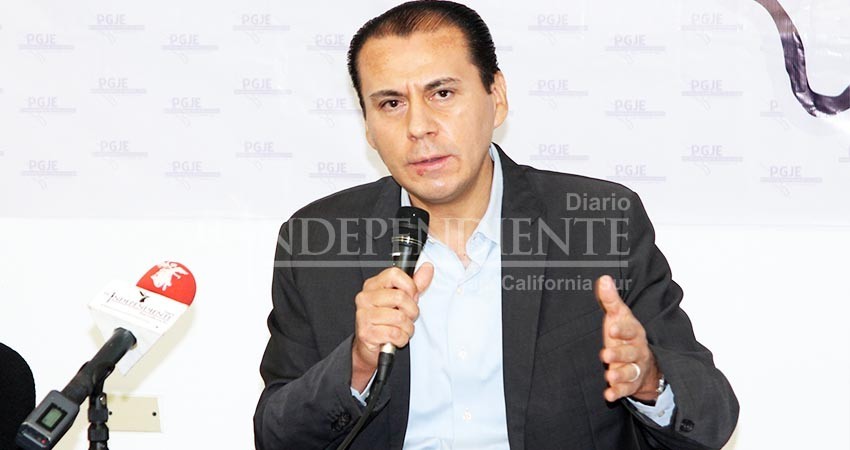 Procurador seguirá al frente de la procuración de justicia en BCS mientras se crea la fiscalía