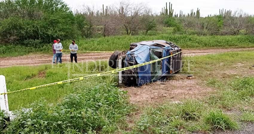 Volcadura en Comondú deja una persona sin vida Volcadura en Comondú deja una persona sin vida