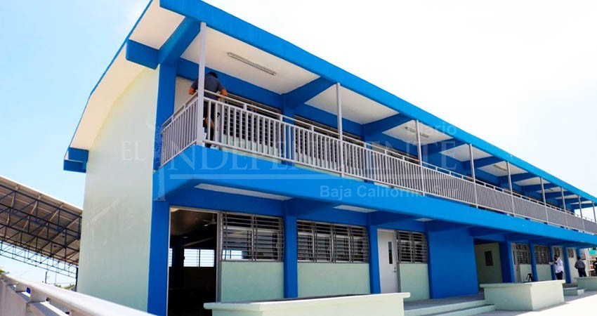 SEP suspende clases virtuales,  pide a maestros y alumnos volver a las aulas; Castro Cosío anuncia clases a distancia SEP suspende clases virtuales,  pide a maestros y alumnos volver a las aulas; Castro Cosío anuncia clases a distancia