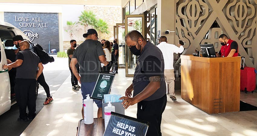 Mantiene sector de servicios aumento en la generación de empleos Mantiene sector de servicios aumento en la generación de empleos