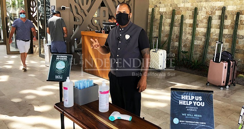 Los Cabos recibe premio internacional por su campaña de promoción turística en medio de la pandemia