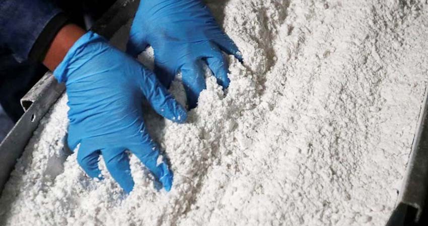 López Obrador advierte que no darán concesiones sobre litio con o sin Reforma Eléctrica López Obrador advierte que no darán concesiones sobre litio con o sin Reforma Eléctrica