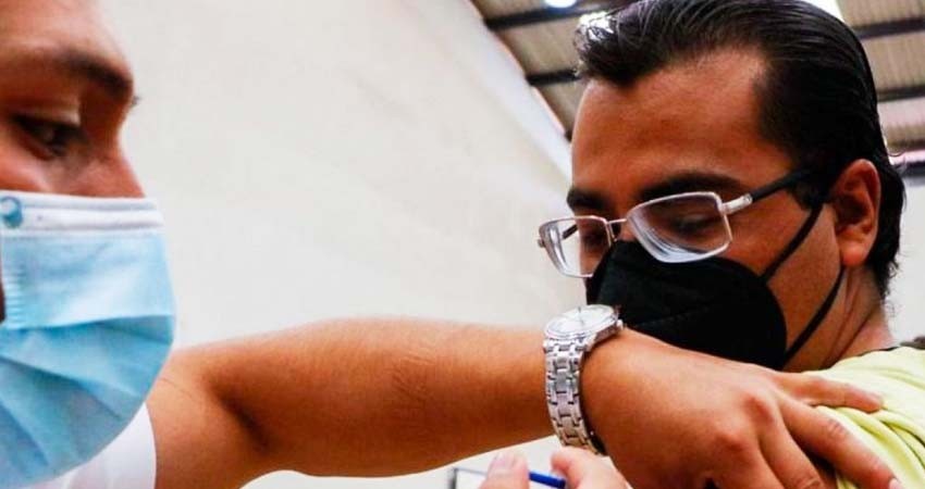 ¿Viajas a EU? Si te pusiste estas vacunas no podrás entrar al país