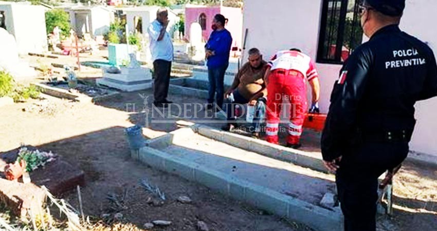Cayó a una tumba del panteón Los Sanjuanes  Cayó a una tumba del panteón Los Sanjuanes
