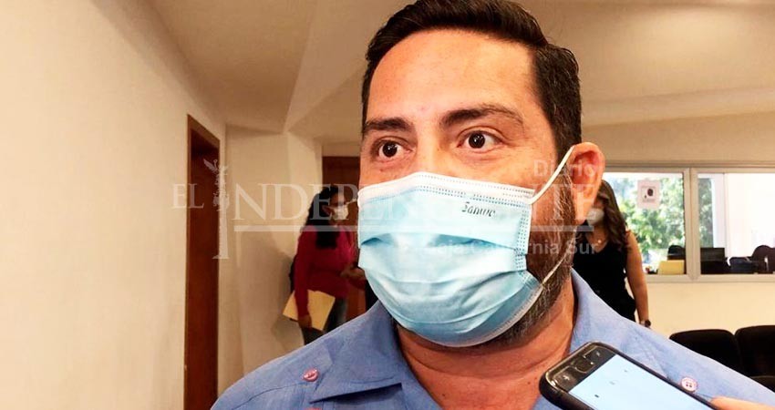 "En el PAN deciden los panistas": niega Carlos Rochín línea de sucesión en partido