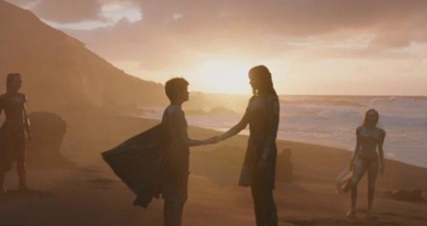 Chloé Zhao revela que eliminaron a dos personajes de Eternals