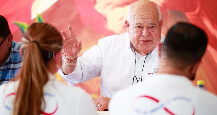 Gobernador Víctor Castro Cosío realiza gira  de trabajo por Ciudad Constitución