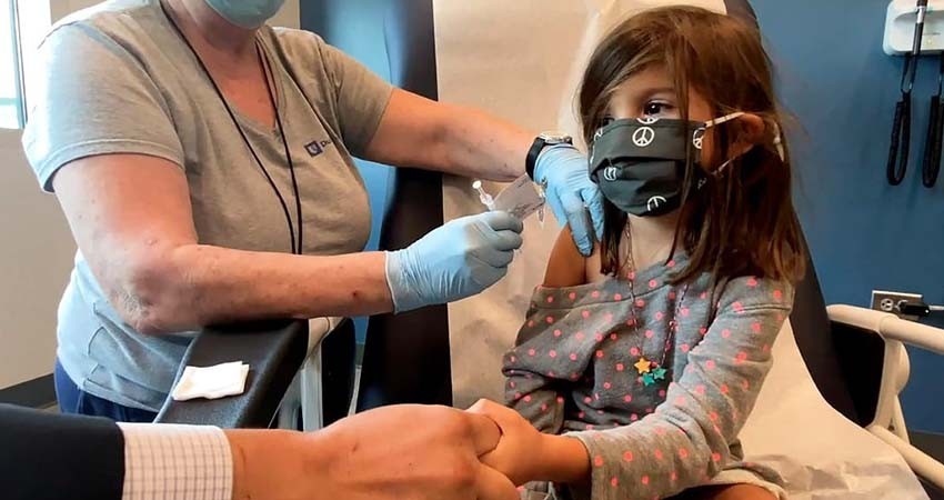 Ninguna vacuna ha sido autorizada por la OMS para niños de 5 a 11 años, advierte la OPS