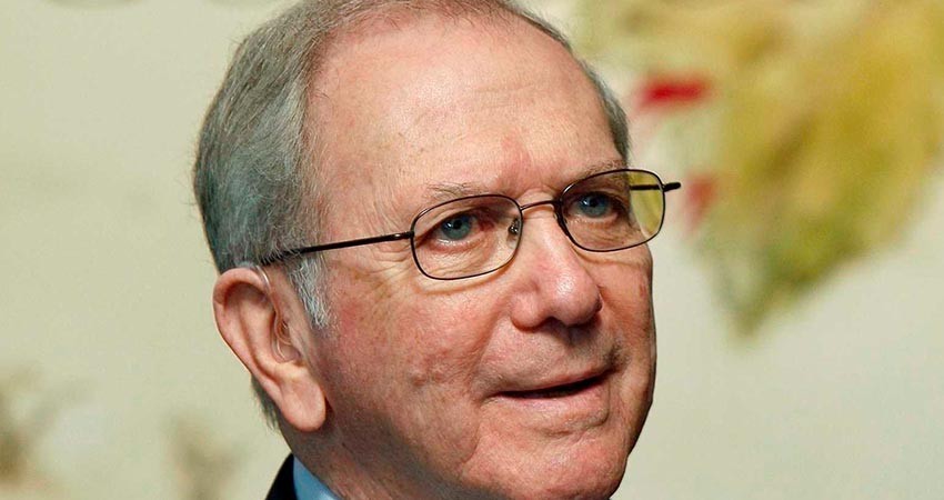 Murió a los 95 años el escritor estadounidense Noah Gordon, autor de 'El médico'