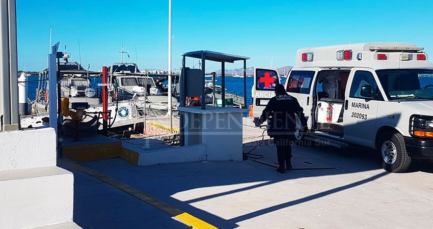 Turista tapatío muere ahogado en aguas de la isla Espíritu Santo  Turista tapatío muere ahogado en aguas de la isla Espíritu Santo